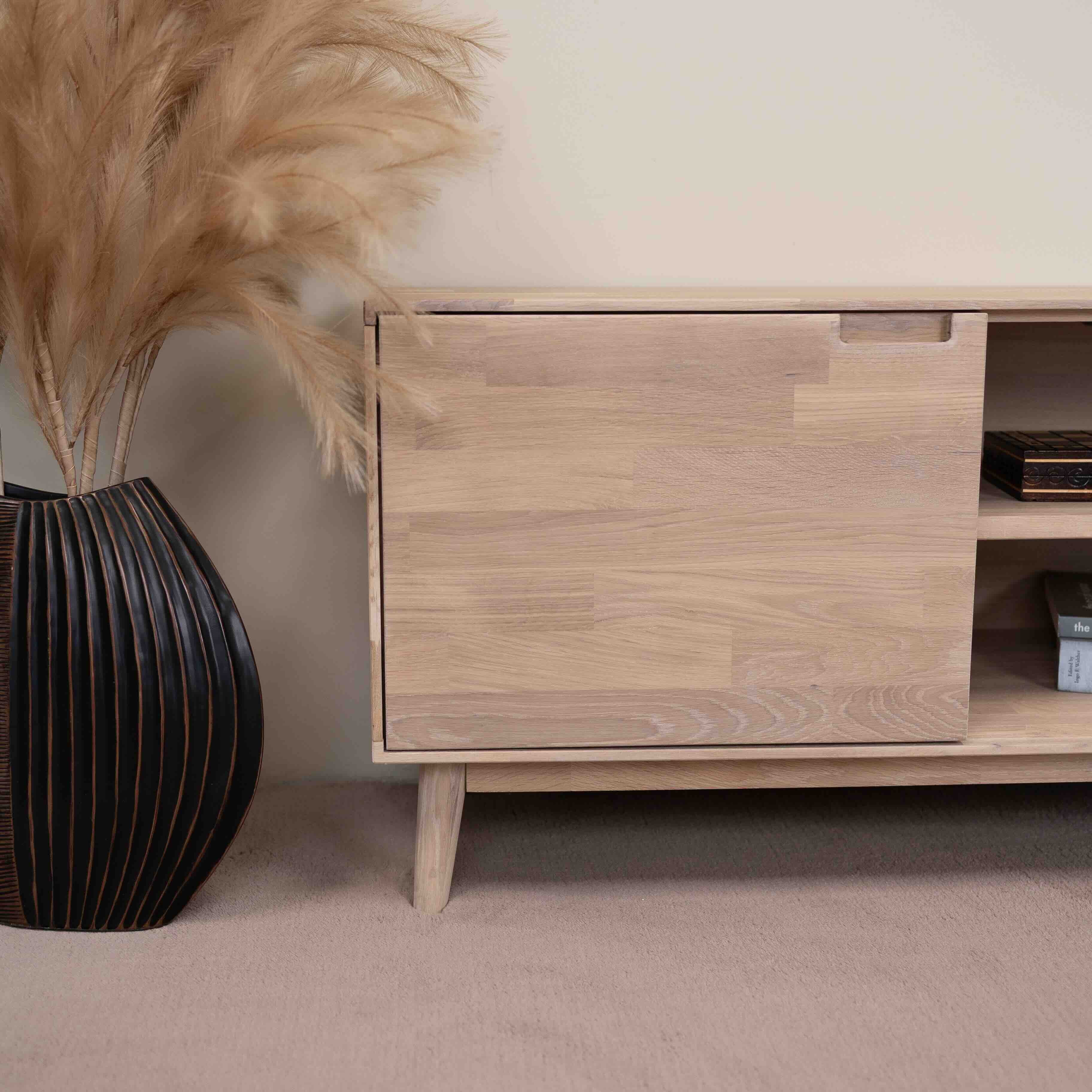 Meuble TV en bois massif de chêne durable style scandinave